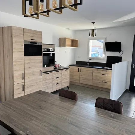 Maison 4 Pres D Angers Et A 500 M De La Loire بيت للعطل Sainte-Gemme-sur-Loire